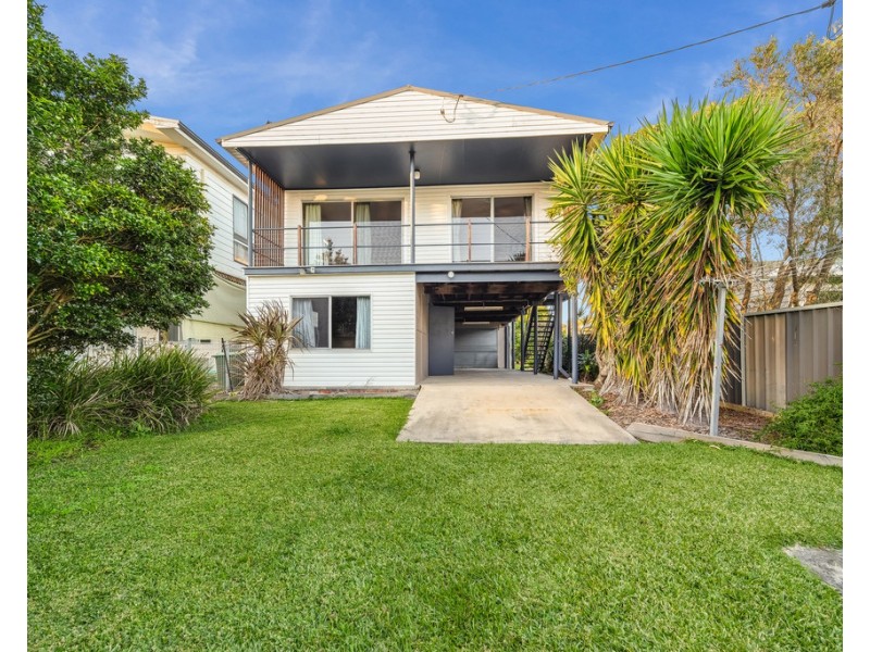 147 Grand Parade, Bonnells Bay NSW 2264