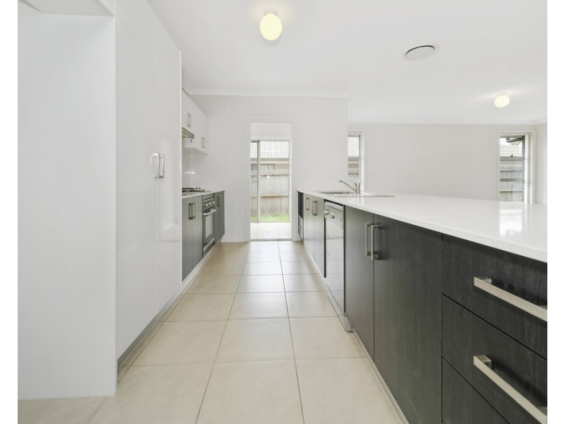 4 Brushbox Road, Cooranbong NSW 2265
