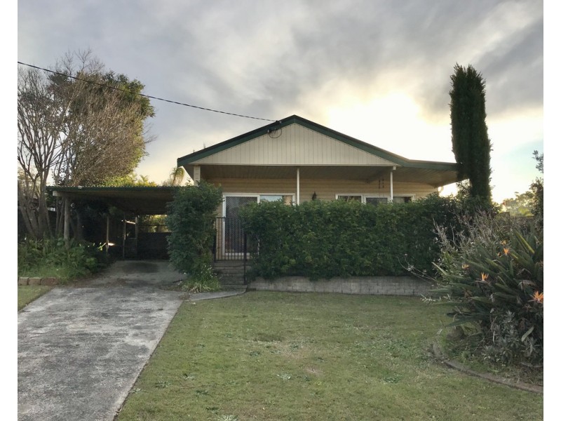 9 Chifley Road, Morisset Park NSW 2264