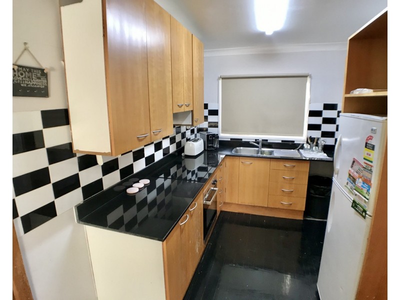 9 Chifley Road, Morisset Park NSW 2264