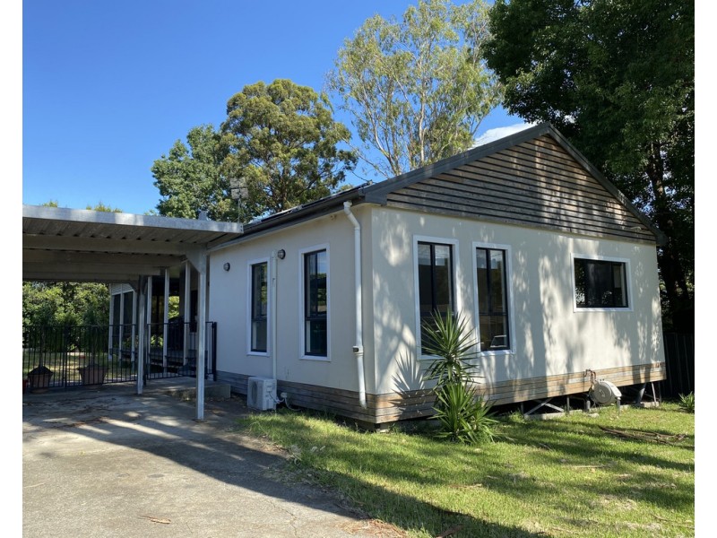 11a Babers Road, Cooranbong NSW 2265