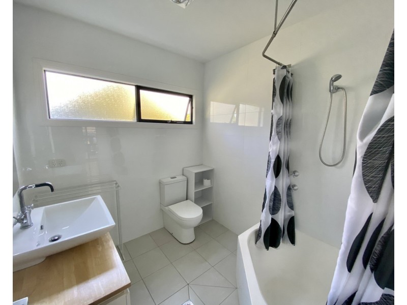 11a Babers Road, Cooranbong NSW 2265