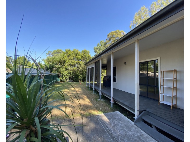 11a Babers Road, Cooranbong NSW 2265