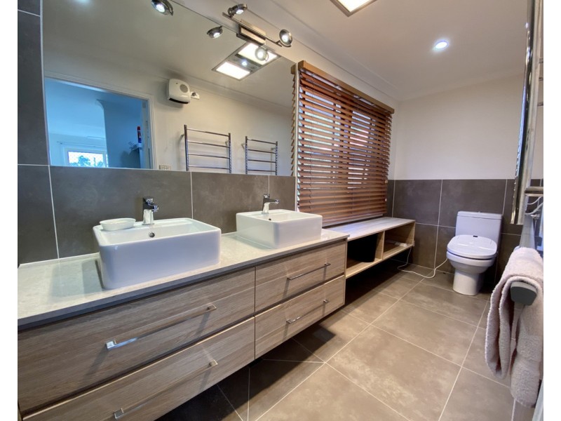 39 Stingaree Point Road, Dora Creek NSW 2264