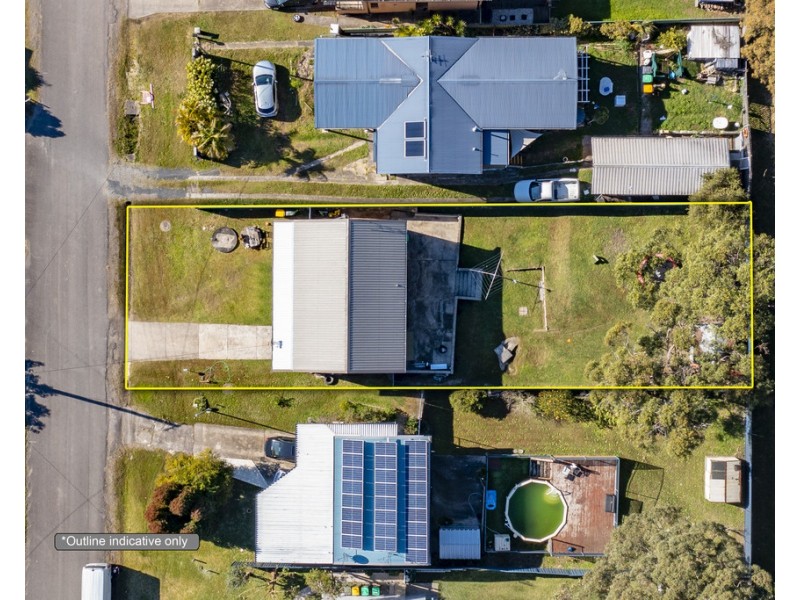 8 Maitland Ave, Sunshine NSW 2264