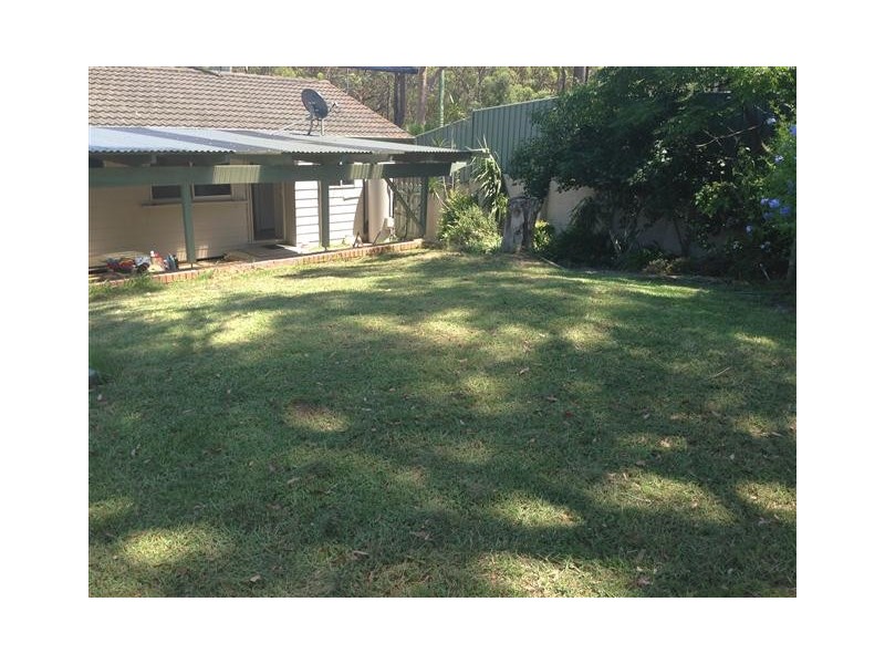 9 Mirrabooka Road, Mirrabooka NSW 2264