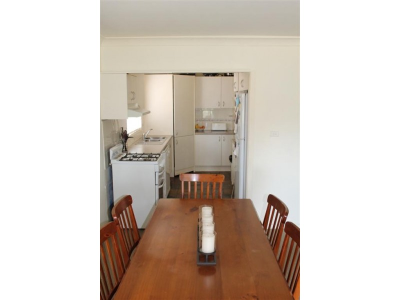 74 Wood St, Bonnells Bay NSW 2264