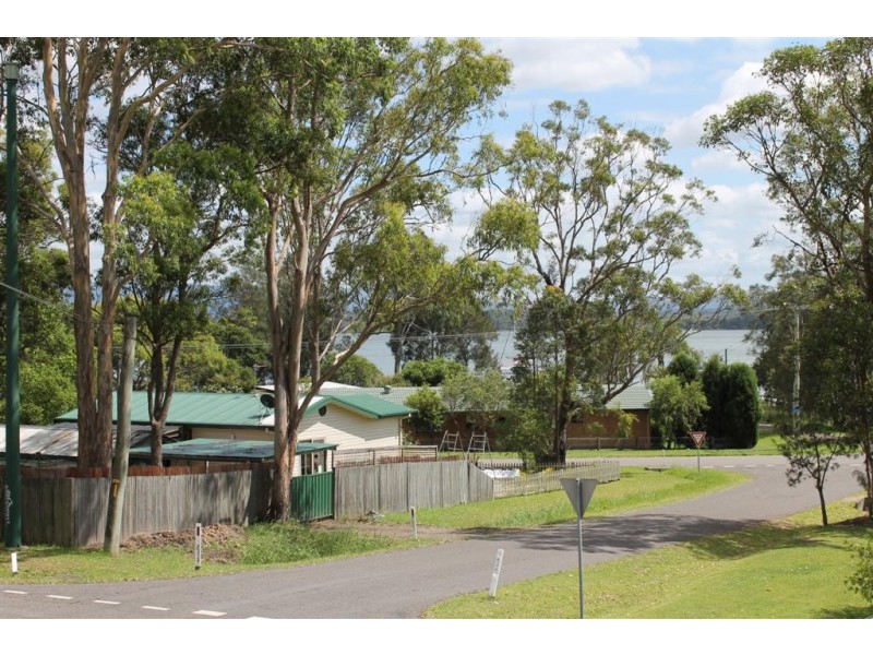 74 Wood St, Bonnells Bay NSW 2264