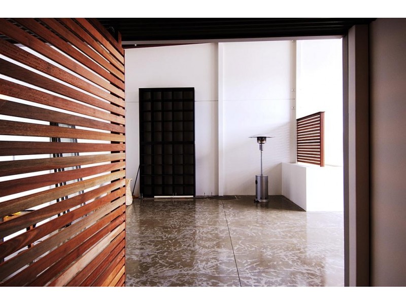 2/61 Alliance Ave, Morisset NSW 2264