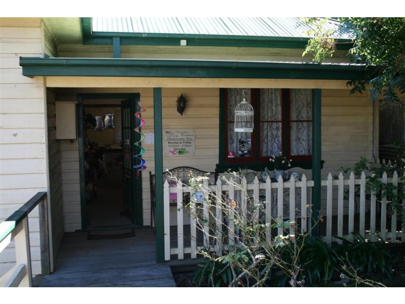25 Yambo St, Morisset NSW 2264
