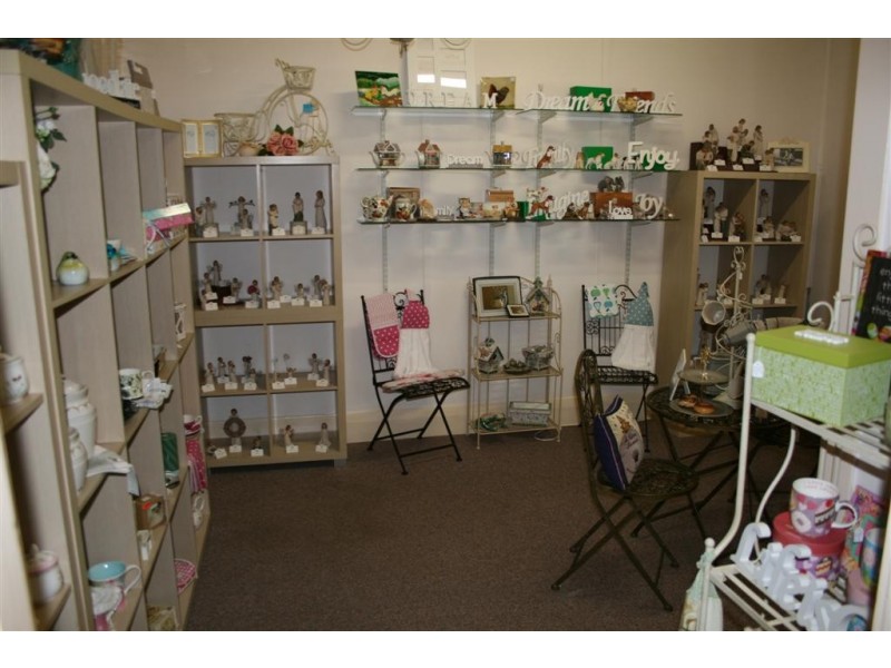 25 Yambo St, Morisset NSW 2264