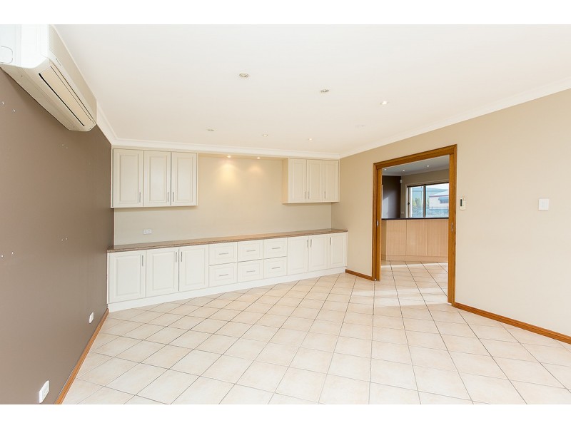 1/1 Accolade Avenue, Morisset NSW 2264