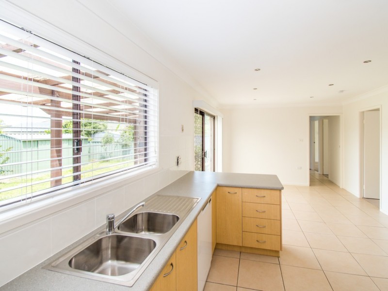 30 Meyers Crescent, Cooranbong NSW 2265