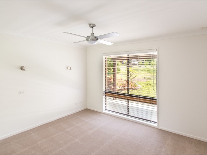 30 Meyers Crescent, Cooranbong NSW 2265