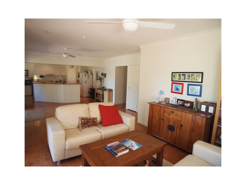 36 rhodes parade, Windermere Park NSW 2264