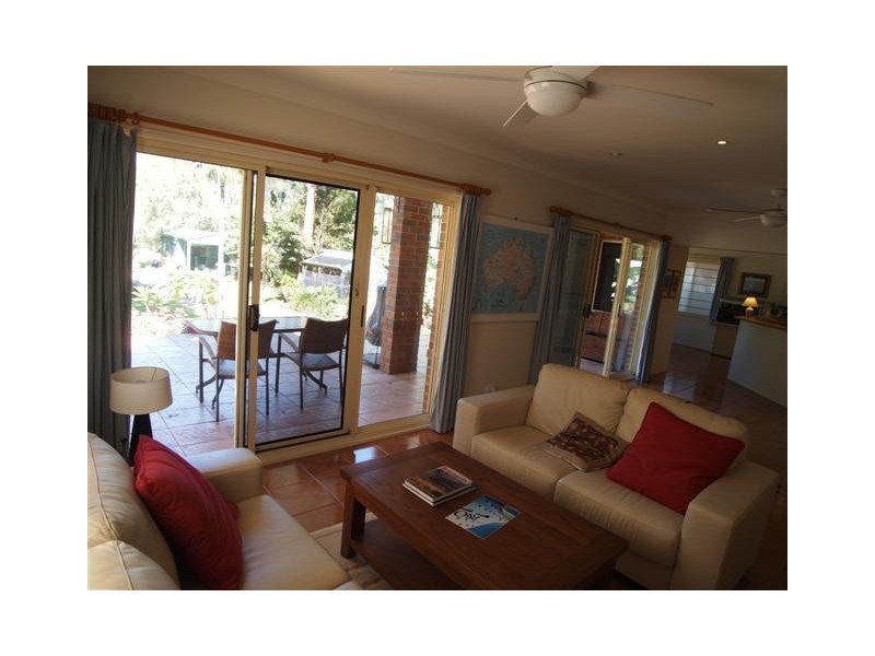 Windermere Park NSW 2264