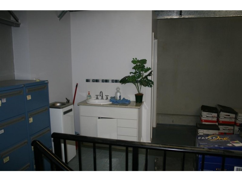 2/6 Brodie Street, Morisset NSW 2264