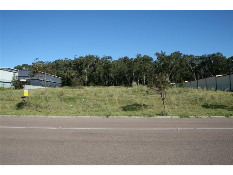 38 Alliance Ave, Morisset NSW 2264