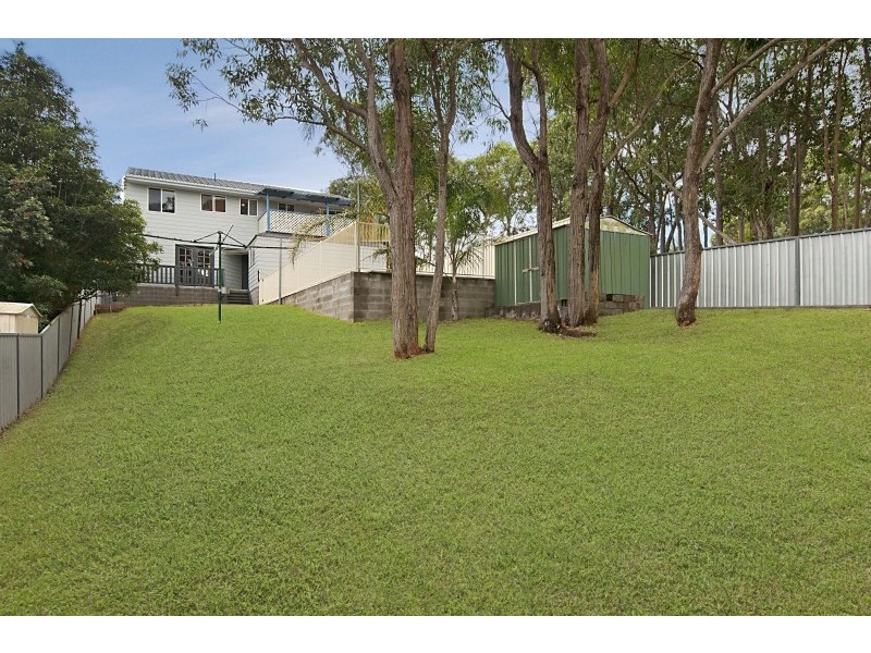 4 Fishery Point Road, Mirrabooka NSW 2264