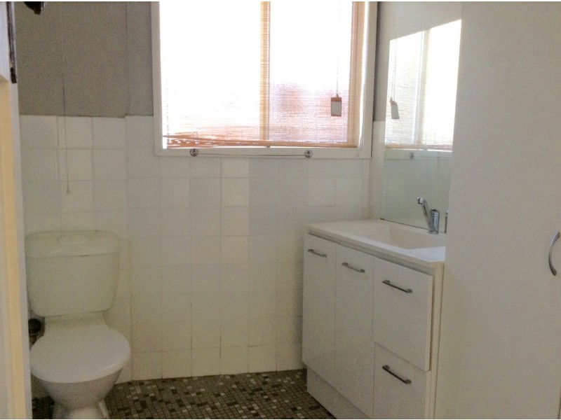 111 Dora Street, Morisset NSW 2264