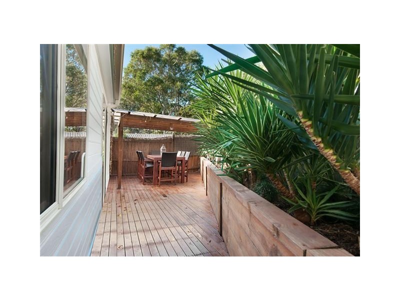 2/10 Hervey St, Windermere Park NSW 2264