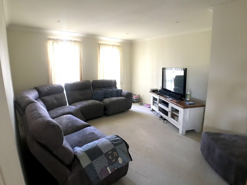 17 Marina Road, Bonnells Bay NSW 2264