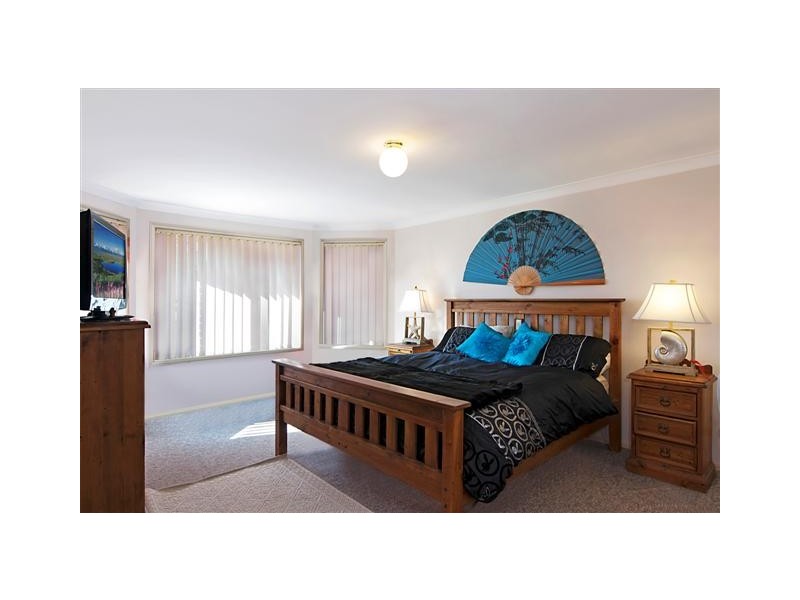 60 Kalani Rd, Bonnells Bay NSW 2264