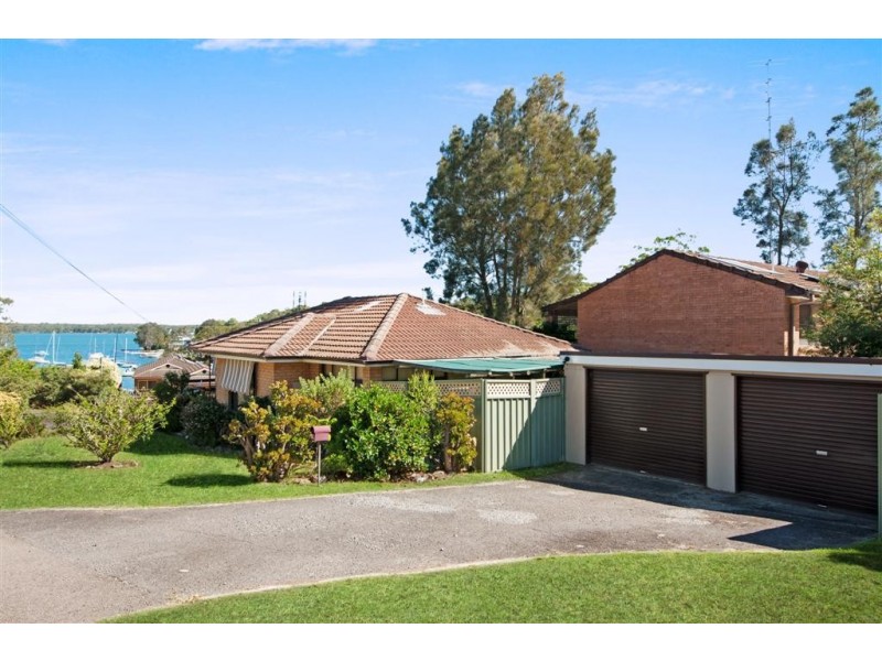 74 Sunshine Parade, Sunshine NSW 2264