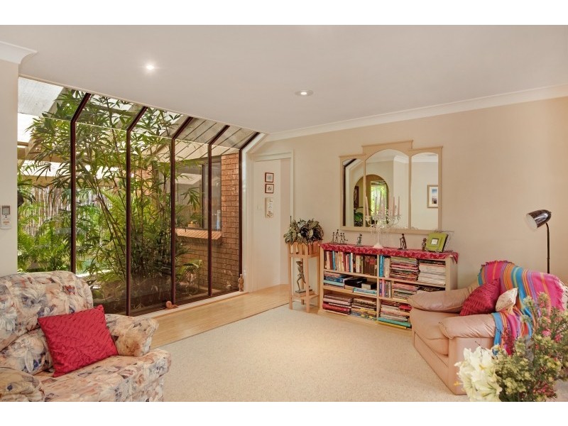 16 Park Ave, Morisset Park NSW 2264