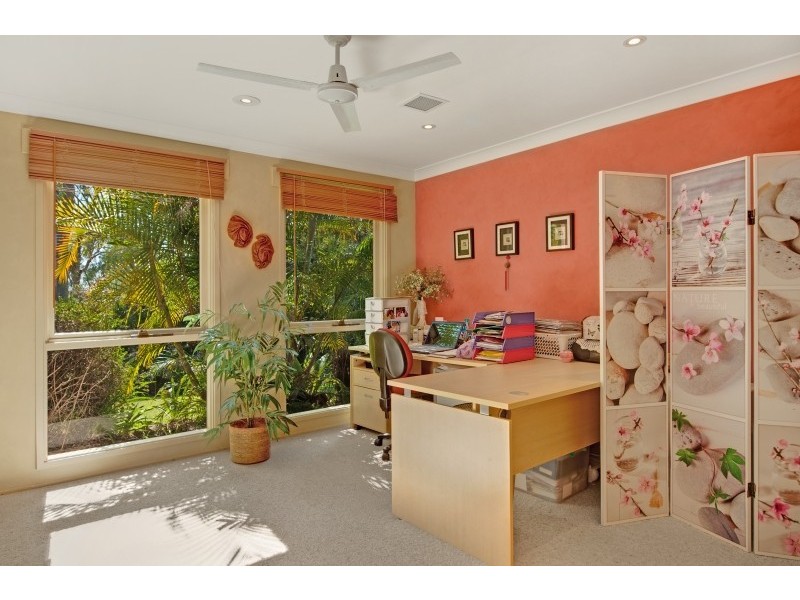 16 Park Ave, Morisset Park NSW 2264