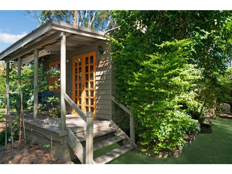 16 Park Ave, Morisset Park NSW 2264