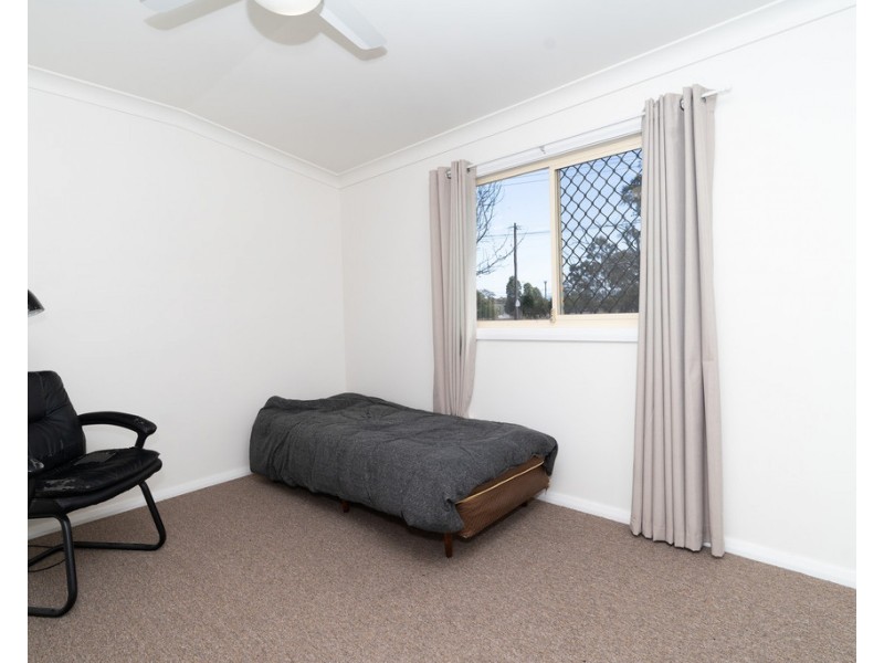 162 Macquarie Street, Morisset NSW 2264