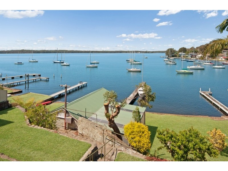 97 Sunshine Parade, Sunshine NSW 2264