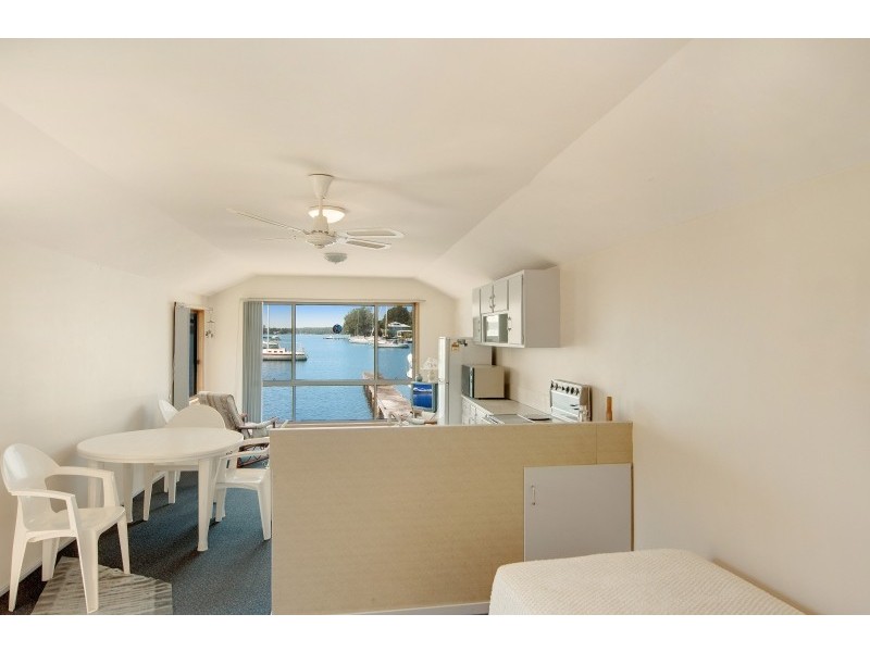 97 Sunshine Parade, Sunshine NSW 2264