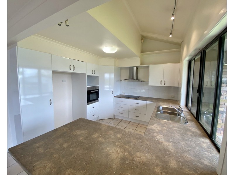 15 Yambo Street, Morisset NSW 2264