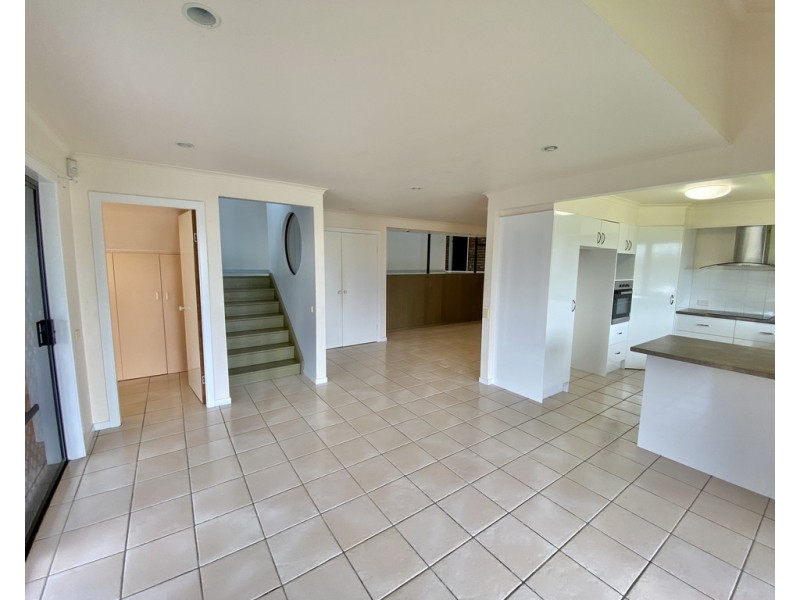 15 Yambo Street, Morisset NSW 2264