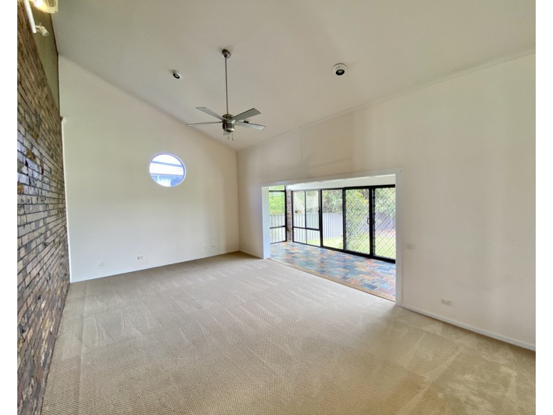 15 Yambo Street, Morisset NSW 2264