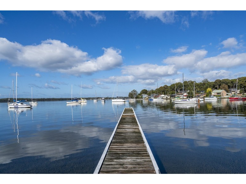 97 Sunshine Parade, Sunshine NSW 2264