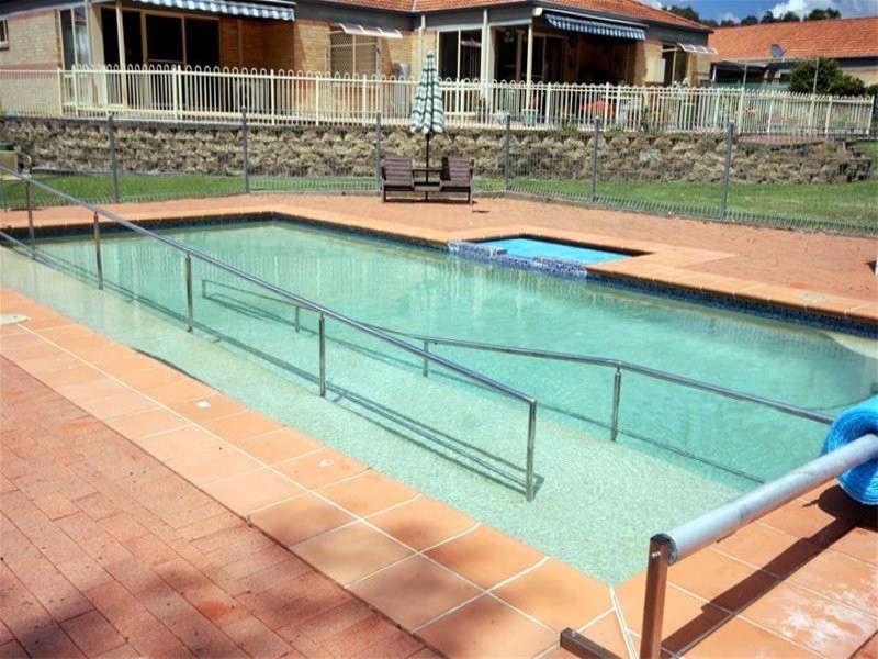 Unit 4/28 Deaves Rd, Cooranbong NSW 2265