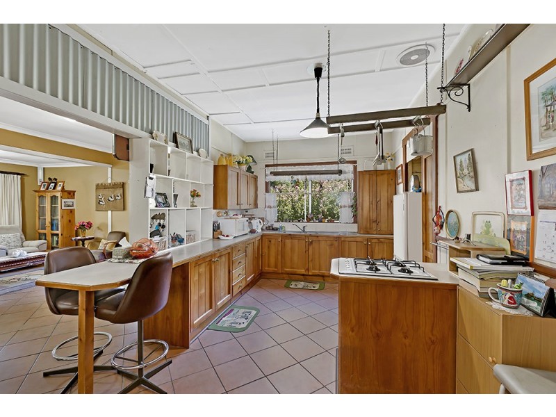 275 Freemans Drive, Cooranbong NSW 2265