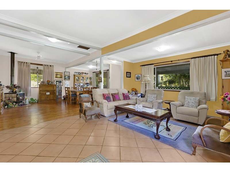 275 Freemans Drive, Cooranbong NSW 2265