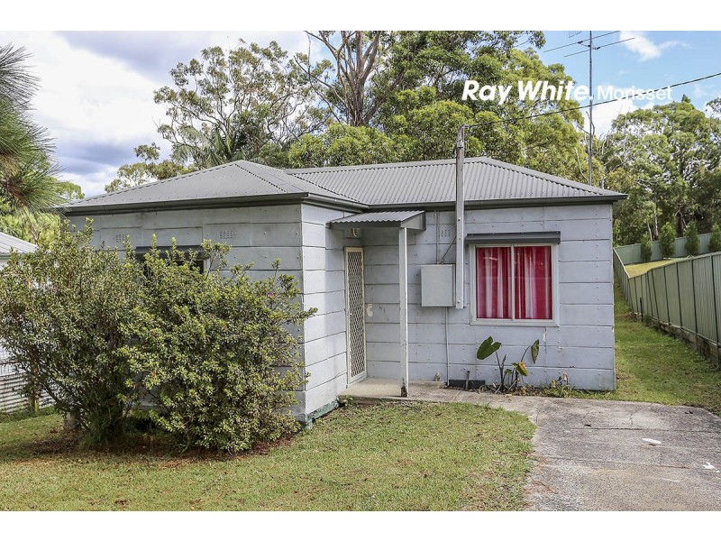 18 Hillcrest Road, Mirrabooka NSW 2264