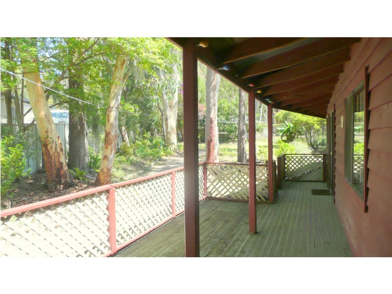 35 Hervey St, Windermere Park NSW 2264