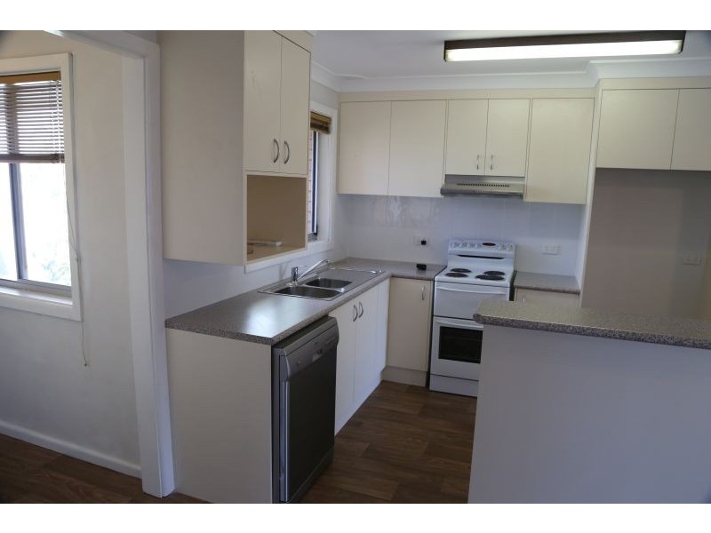 15 Creer Street, Bonnells Bay NSW 2264