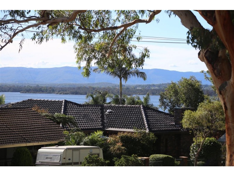 15 Creer Street, Bonnells Bay NSW 2264