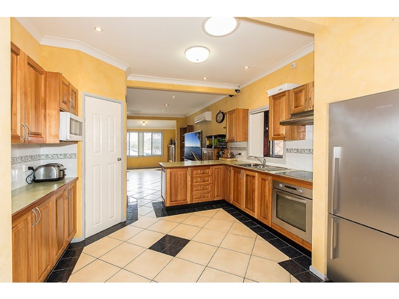 43 Asquith Avenue, Windermere Park NSW 2264