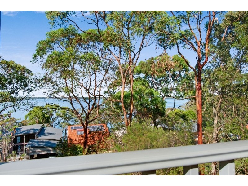 226 Dandaraga Road, Mirrabooka NSW 2264