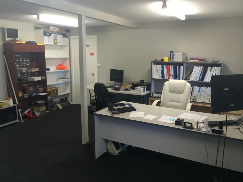 2/37 Alliance Ave, Morisset NSW 2264