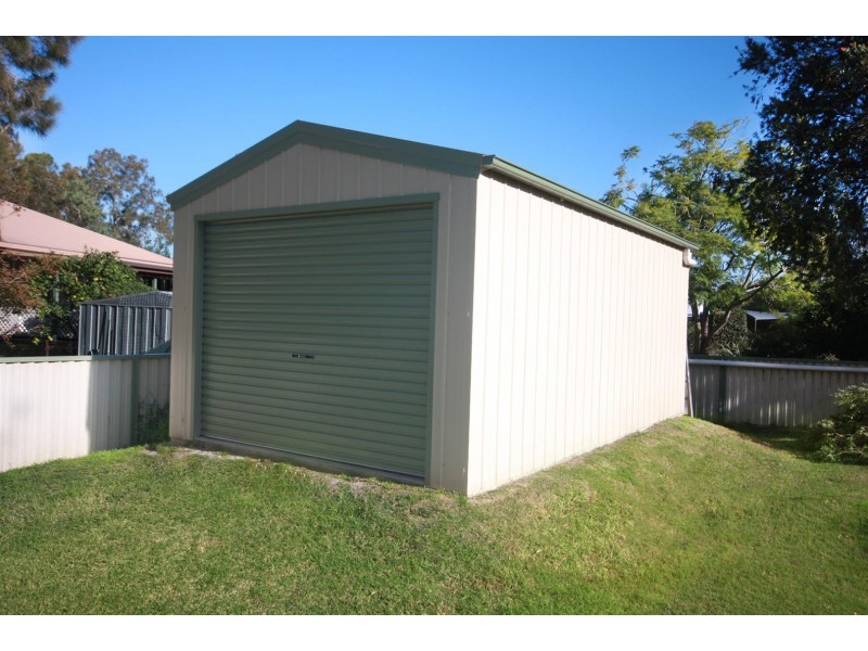 232 Dora Street, Dora Creek NSW 2264