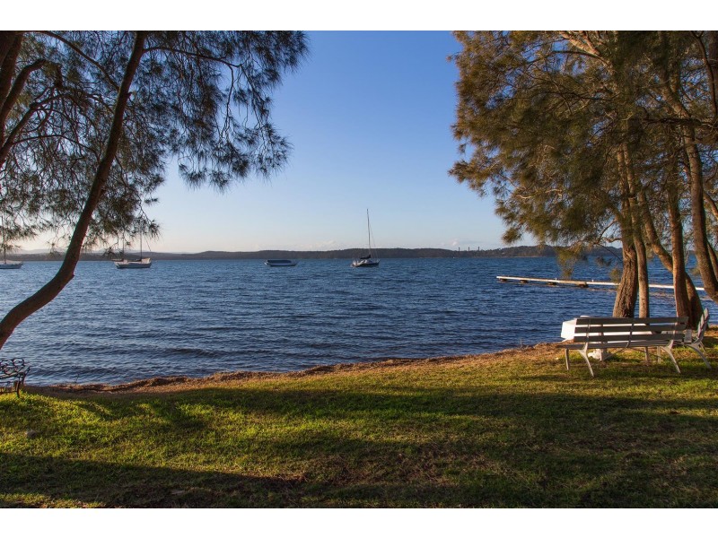 13 Balcolyn Street, Balcolyn NSW 2264